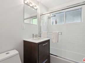 15539 Hamner Drive, Los Angeles CA 90077