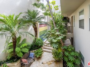 15425 Antioch Street 201, Pacific Palisades CA 90272