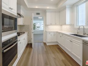 15425 Antioch Street 201, Pacific Palisades CA 90272