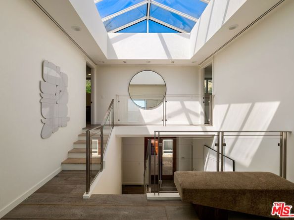26814 Malibu Cove Colony Drive, Malibu CA 90265