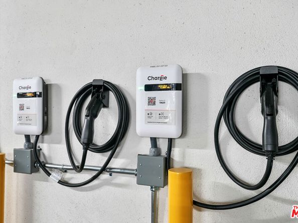 440 S Occidental Boulevard 204, Los Angeles CA 90057