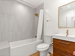 1244 14th Street C, Santa Monica CA 90404