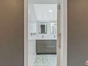 6713 Saint Clair Avenue, North Hollywood CA 91606