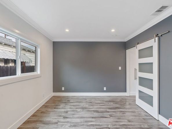6713 Saint Clair Avenue, North Hollywood CA 91606