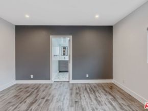 6713 Saint Clair Avenue, North Hollywood CA 91606