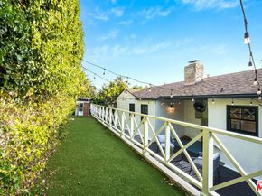 2446 Cheremoya Avenue, Los Angeles CA 90068