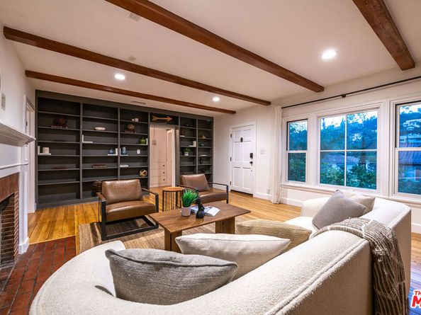 2446 Cheremoya Avenue, Los Angeles CA 90068