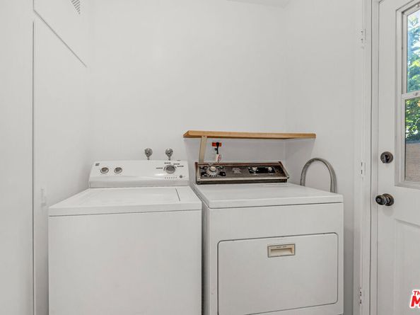 12939 Greene Avenue, Los Angeles CA 90066