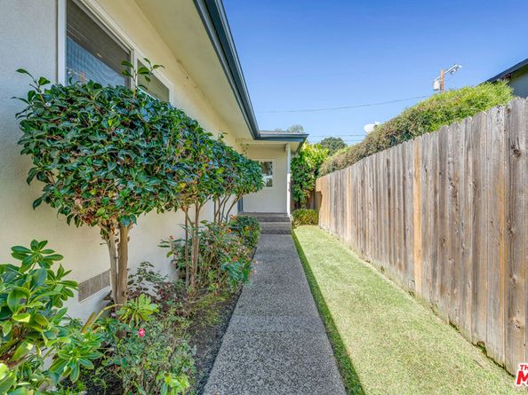 12939 Greene Avenue, Los Angeles CA 90066
