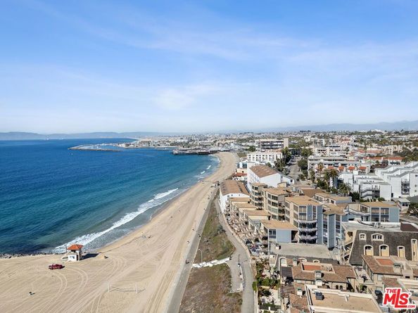625 Esplanade 63, Redondo Beach CA 90277