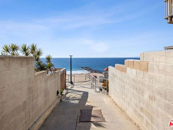 625 Esplanade 63, Redondo Beach CA 90277