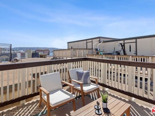 625 Esplanade 63, Redondo Beach CA 90277