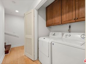 1601 S Bentley Avenue 201, Los Angeles CA 90025