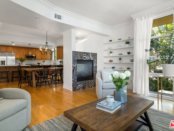 1601 S Bentley Avenue 201, Los Angeles CA 90025