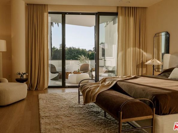 702 N Doheny Drive 103, West Hollywood CA 90069