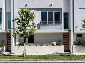 5422 Camellia Avenue, North Hollywood CA 91601