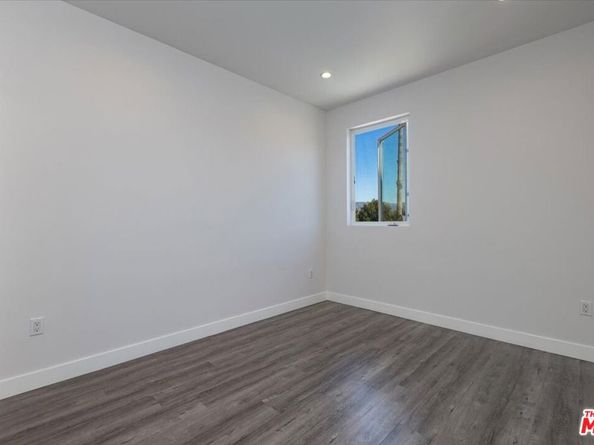 5422 Camellia Avenue, North Hollywood CA 91601