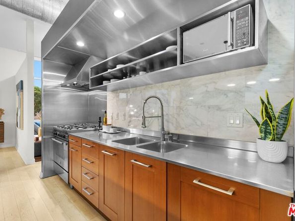 4080 Glencoe Avenue 220, Marina Del Rey CA 90292