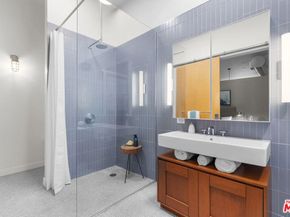 4080 Glencoe Avenue 220, Marina Del Rey CA 90292