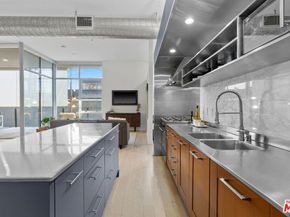 4080 Glencoe Avenue 220, Marina Del Rey CA 90292