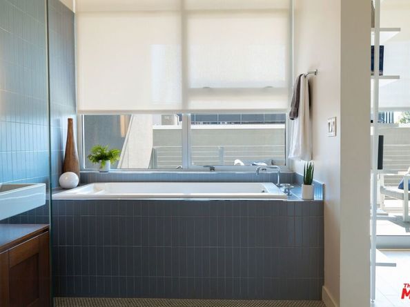 4080 Glencoe Avenue 220, Marina Del Rey CA 90292