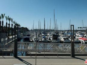 4080 Glencoe Avenue 220, Marina Del Rey CA 90292