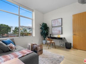 4080 Glencoe Avenue 220, Marina Del Rey CA 90292