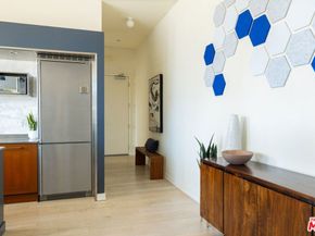 4080 Glencoe Avenue 220, Marina Del Rey CA 90292