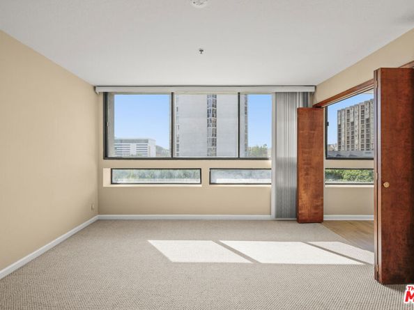 880 W 1st St 304, Los Angeles CA 90012