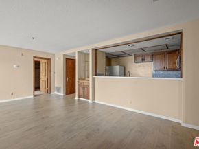 880 W 1st St 304, Los Angeles CA 90012