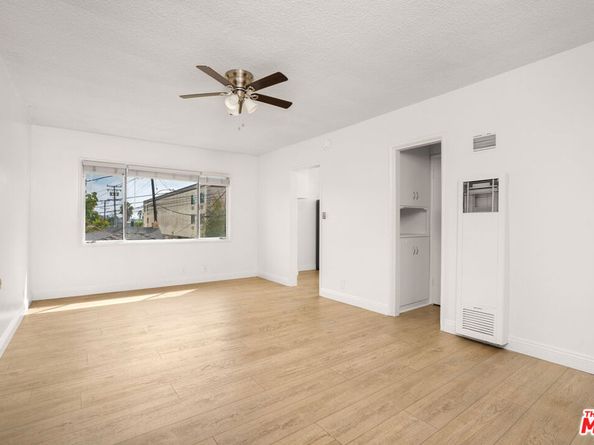 632 W Hillsdale Street, Inglewood CA 90302