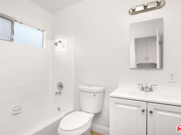 632 W Hillsdale Street, Inglewood CA 90302