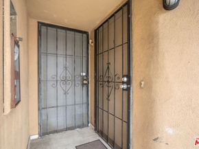 632 W Hillsdale Street, Inglewood CA 90302