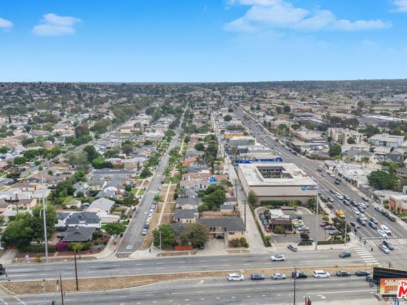 632 W Hillsdale Street, Inglewood CA 90302