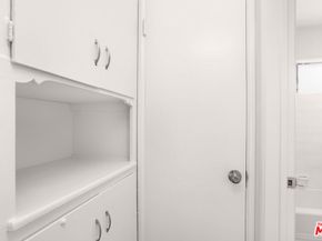 632 W Hillsdale Street, Inglewood CA 90302