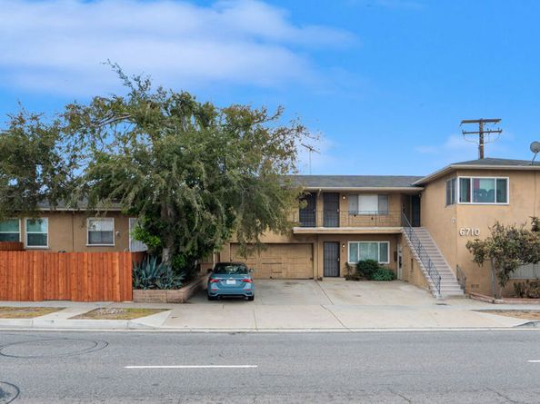 632 W Hillsdale Street, Inglewood CA 90302