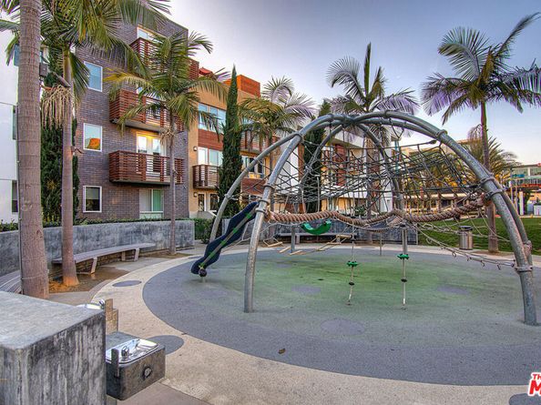 6020 S Seabluff Drive 122, Playa Vista CA 90094