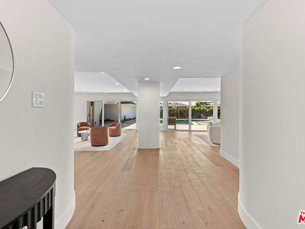 4204 Olympiad Drive, View Park CA 90043