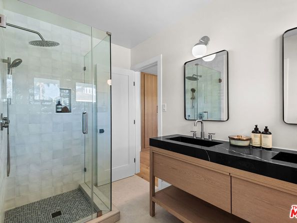 4204 Olympiad Drive, View Park CA 90043