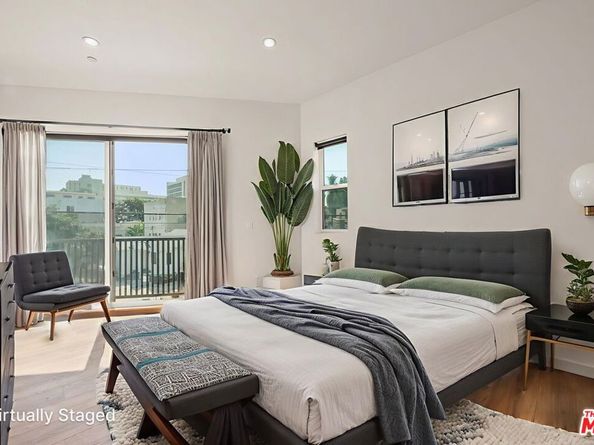 257 S Park View Street, Los Angeles CA 90057