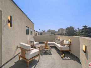 257 S Park View Street, Los Angeles CA 90057