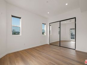 257 S Park View Street, Los Angeles CA 90057