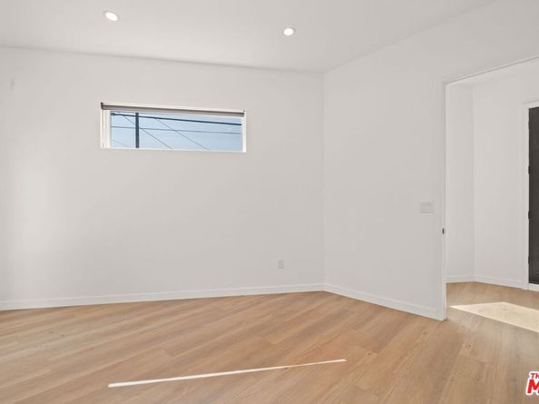 257 S Park View Street, Los Angeles CA 90057