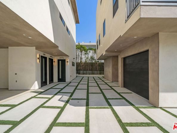 257 S Park View Street, Los Angeles CA 90057