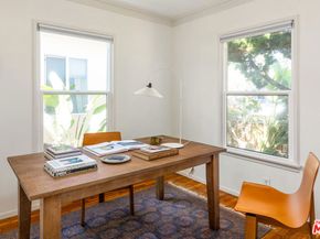 510 Venice Way, Venice CA 90291