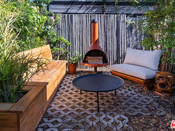 510 Venice Way, Venice CA 90291