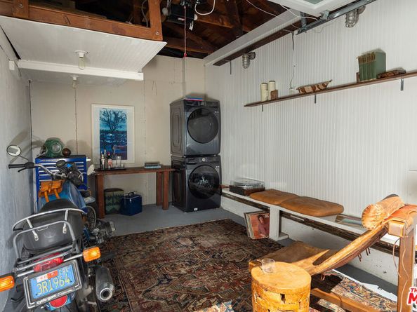 510 Venice Way, Venice CA 90291