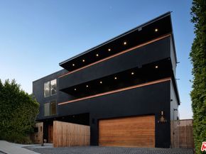 2442 Banyan Drive, Los Angeles CA 90049
