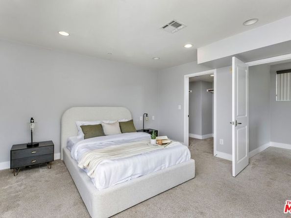 11851 Laurelwood Drive 102, Studio City CA 91604