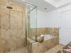 11851 Laurelwood Drive 102, Studio City CA 91604